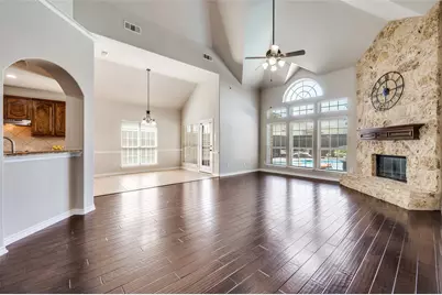 10391 Castello Court, Frisco, TX 75035 - Photo 8