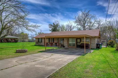 650 Forrester Street, Greenville, TX 75401 - Photo 2