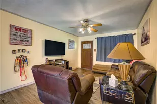 650 Forrester St, Greenville, TX 75401 - Photo 4