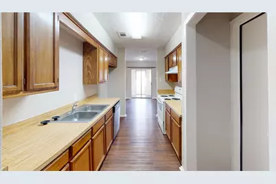 724 Prairie Creek Drive, Princeton, TX 75407 - Photo 2