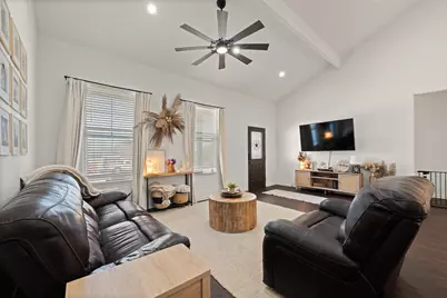 2612 Dove Trail, Granbury, TX 76048 - Photo 4