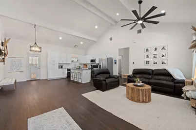 2612 Dove Trail, Granbury, TX 76048 - Photo 14