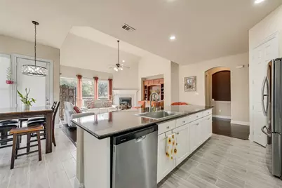 5736 New Castle Drive, Richardson, TX 75082 - Photo 8