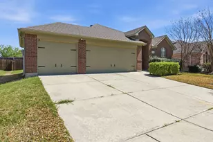 4018 Hillhaven Dr, Heartland, TX 75126 - Photo 2