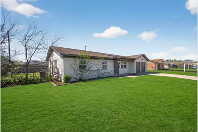 809 Michelle Drive, Everman, TX 76140 - Photo 2