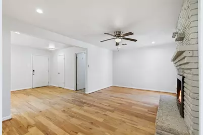 3055 Cliff Creek Drive, Dallas, TX 75233 - Photo 14