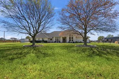 333 Meadow Crest Road, Fort Worth, TX 76108 - Photo 2