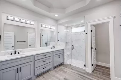 410 Larry, Irving, TX 75060 - Photo 18