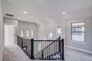 410 Larry, Irving, TX 75060 - Photo 16