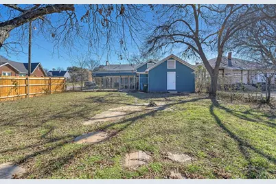 2001 Colcord Avenue, Waco, TX 76707 - Photo 26