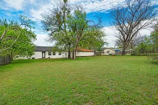 1408 N Elm St, Weatherford, TX 76086 - Photo 24