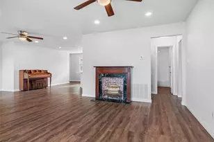 1408 N Elm St, Weatherford, TX 76086 - Photo 6