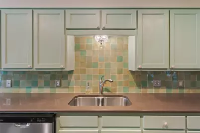 4544 Westchester Drive, Waco, TX 76710 - Photo 18