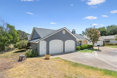 4544 Westchester Drive, Waco, TX 76710 - Photo 2