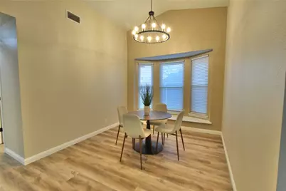 8906 Pleasant Hill Drive, Granbury, TX 76049 - Photo 6