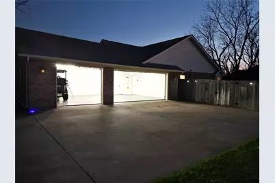 8906 Pleasant Hill Drive, Granbury, TX 76049 - Photo 26