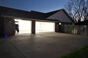 8906 Pleasant Hill Dr, Granbury, TX 76049 - Photo 26