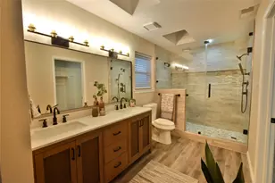 8906 Pleasant Hill Dr, Granbury, TX 76049 - Photo 12