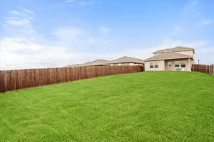 105 Greengate Dr, Boyd, TX 76023 - Photo 32