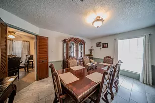 1127 Willowcreek Dr, Lancaster, TX 75146 - Photo 8