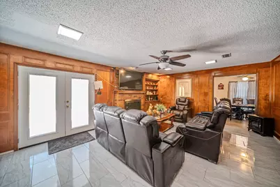 1127 Willow Creek Drive, Lancaster, TX 75146 - Photo 4