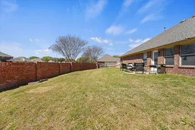 919 Fleetwood Cove Drive, Grand Prairie, TX 75052 - Photo 26