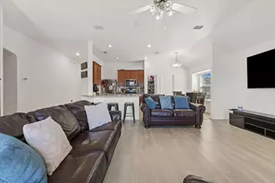 919 Fleetwood Cove Dr, Grand Prairie, TX 75052 - Photo 14