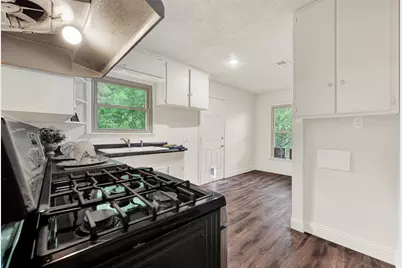 2418 Centerville Road, Dallas, TX 75228 - Photo 10