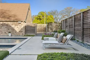 6415 Forestshire Dr, Dallas, TX 75230 - Photo 38