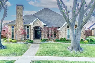 2605 Rothland Ln, Plano, TX 75023 - Photo 2