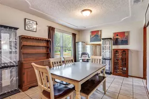 212 Casas Del Sur St, Granbury, TX 76049 - Photo 4