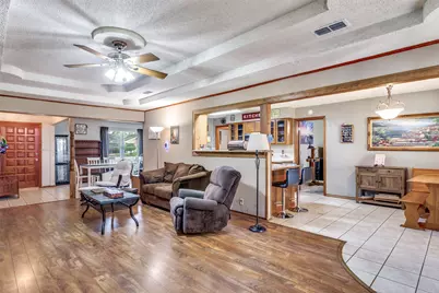 212 Casas Del Sur Street, Granbury, TX 76049 - Photo 6