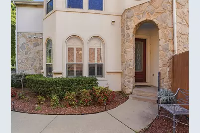 1014 Ricci Court, Irving, TX 75062 - Photo 2