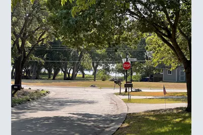 120 Darrell Drive, Heath, TX 75032 - Photo 2
