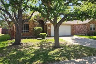 1429 Tree Top Dr, Frisco, TX 75033 - Photo 2