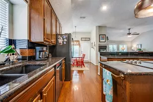 2201 Cheshire Dr, Flower Mound, TX 75028 - Photo 10