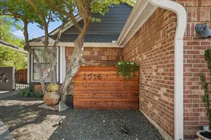 2516 Lake Bend Terrace, Carrollton, TX 75006 - Photo 4