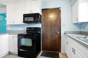 841 Lakeview Ridge, White Settlement, TX 76108 - Photo 6