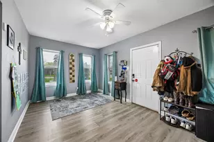 114 S Baker St, Ferris, TX 75125 - Photo 4