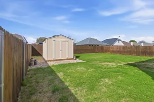 203 Stampede St, Waxahachie, TX 75165 - Photo 30