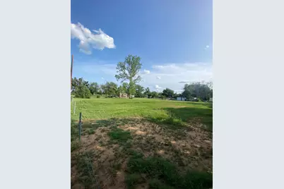 1701 Dallas Street, Brownwood, TX 76801 - Photo 2