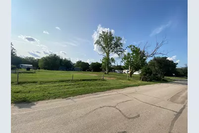 1701 Dallas Street, Brownwood, TX 76801 - Photo 4