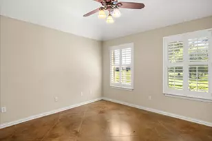 1621 Rockview Dr, Granbury, TX 76049 - Photo 18