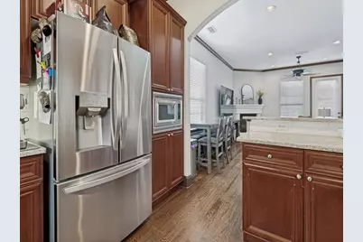 1018 Pavillion Street, Dallas, TX 75204 - Photo 12