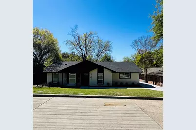 1601 Juneau Street, Grand Prairie, TX 75050 - Photo 2