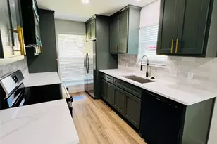 1601 Juneau St, Grand Prairie, TX 75050 - Photo 12