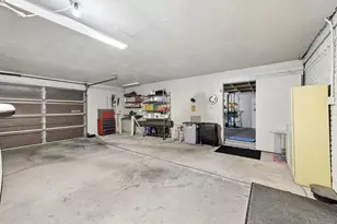 1013 Yorkshire Dr, Sherman, TX 75092 - Photo 30