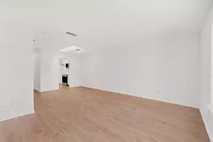 4338 Leatherwood Ln, Garland, TX 75042 - Photo 10