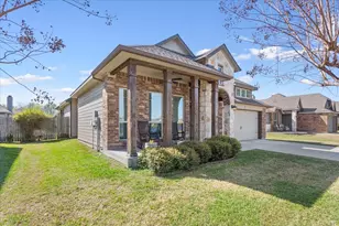 1110 Placid Cir, Waco, TX 76706 - Photo 2