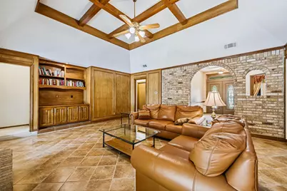 3910 Cross Bend Court, Arlington, TX 76016 - Photo 6